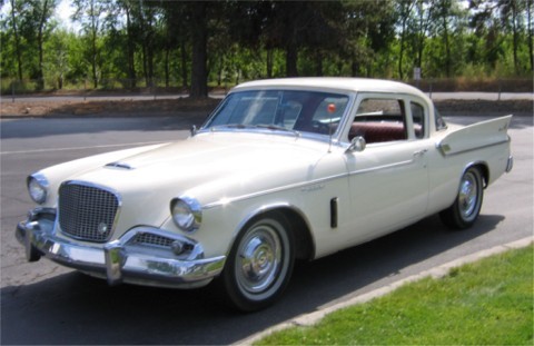 Oct 2024 Car of the Month - Gordon & Anne Edwards - 1960 Studebaker Hawk